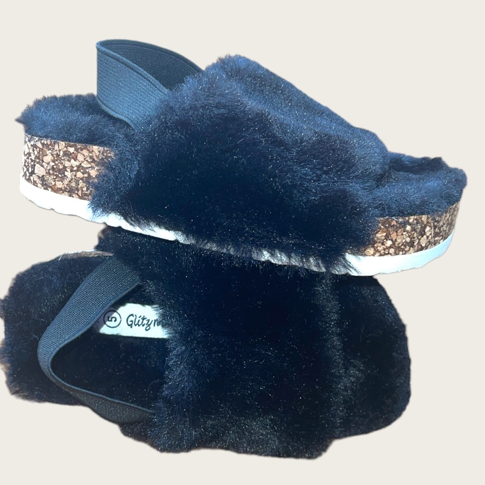 GLITZnGLAM | Baby Fur Slides NWOT